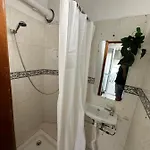 Hotel Guest In Ninho