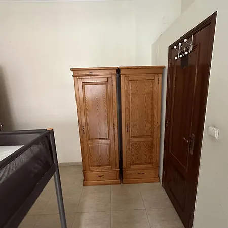 Guest In Ninho * 리스본