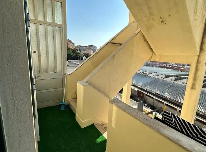 Guest In Ninho Lisboa